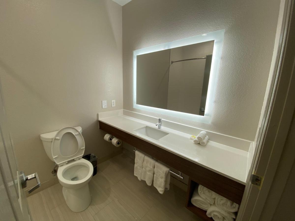 Holiday Inn Express Hotel Galveston West-Seawall By Ihg Esterno foto