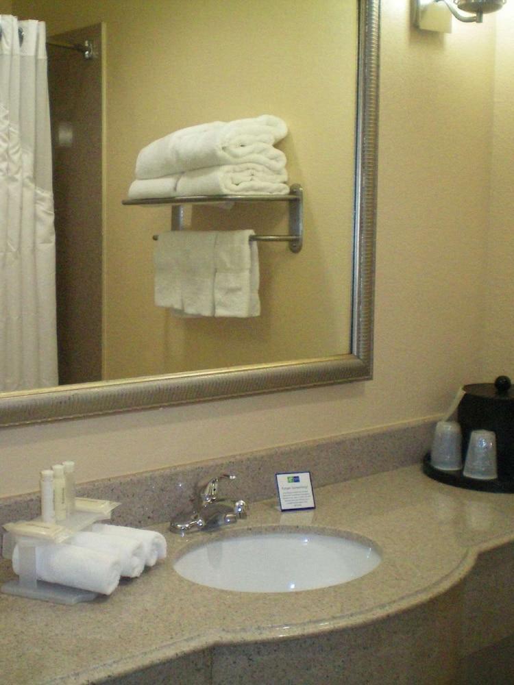 Holiday Inn Express Hotel Galveston West-Seawall By Ihg Esterno foto