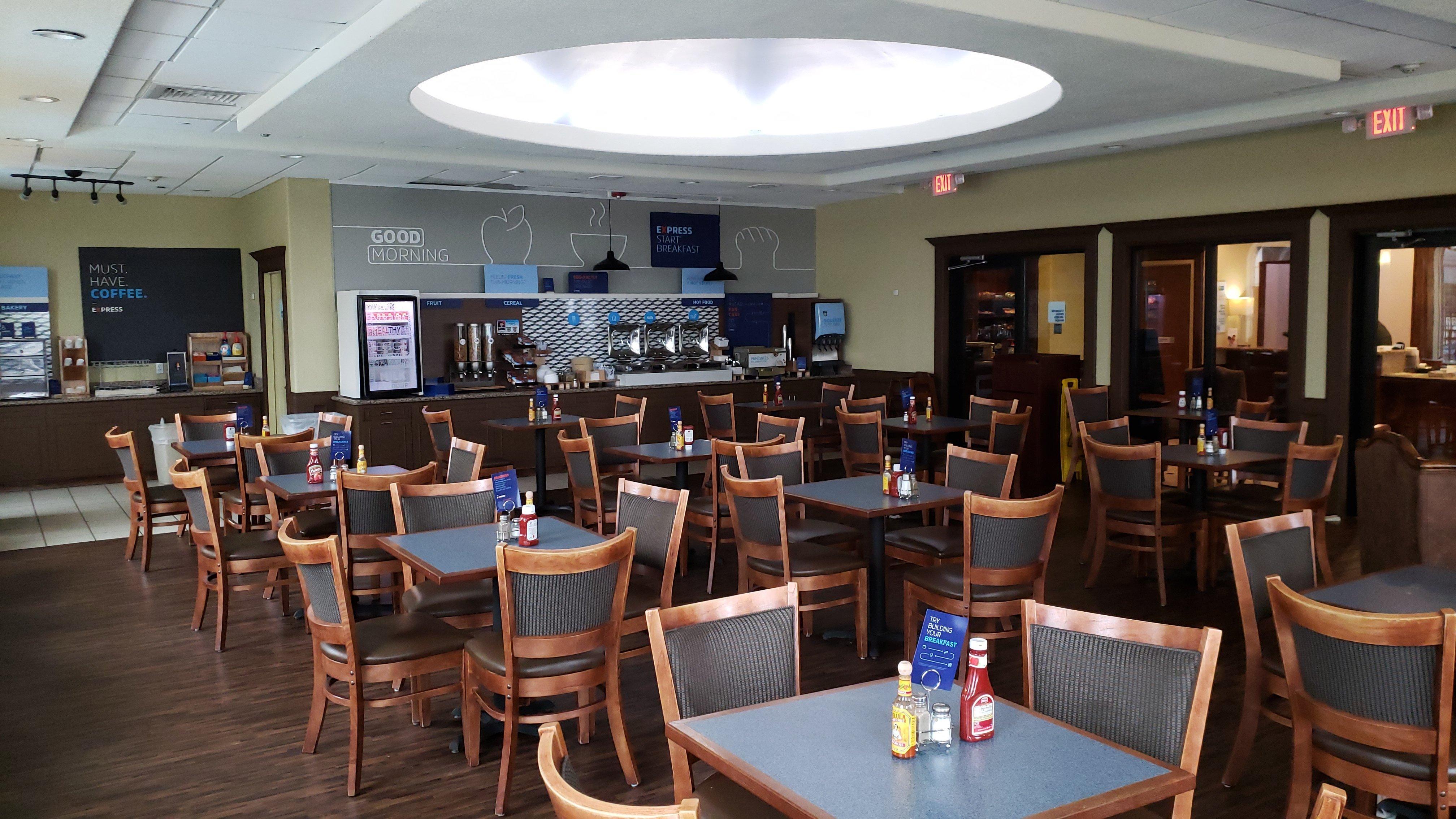 Holiday Inn Express Hotel Galveston West-Seawall By Ihg Esterno foto